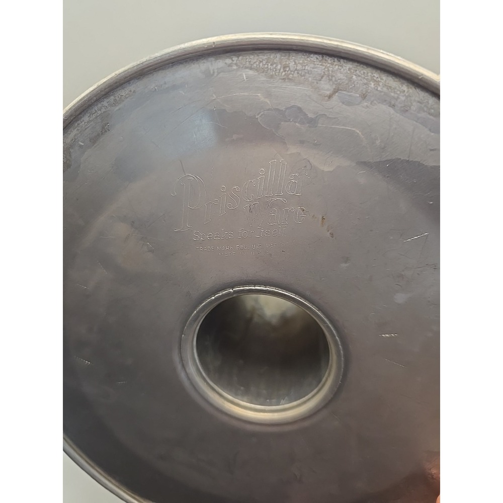 Angel Food Cake Pan Round‎ 2 pc Aluminum Tube Baking Priscilla Ware - Picture 3 of 6
